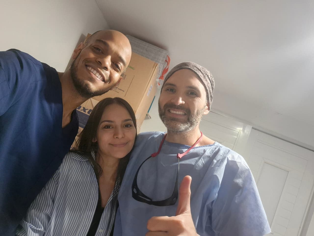 Colegas y equipo humano de la misión